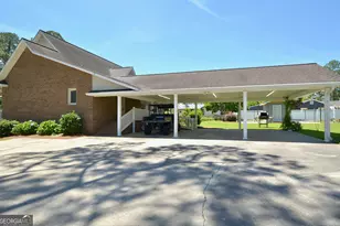 121 Jessup St, Eastman, GA 31023 - Photo 9