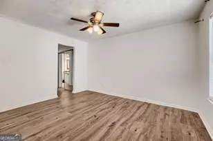 1967 Brian Way, Decatur, GA 30033 - Photo 25