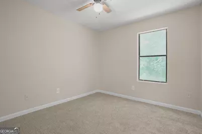 4975 Galbraith Circle, Stone Mountain, GA 30088 - Photo 17