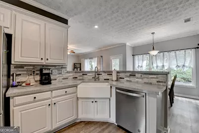 1813 Gold Finch Way, Lawrenceville, GA 30043 - Photo 21