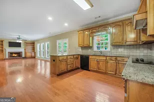 1731 Snapping Shoals Rd, McDonough, GA 30252 - Photo 15