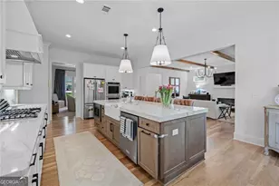 2481 Drew Valley Rd NE, Brookhaven, GA 30319 - Photo 11