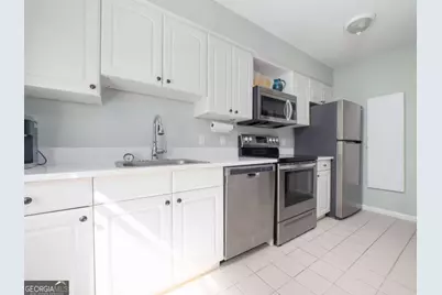 800 Mallery Street, Saint Simons, GA 31522 - Photo 17