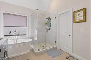 8065 Sandorn Dr, Roswell, GA 30075 - Photo 29