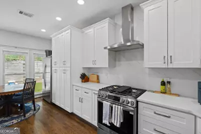 8065 Sandorn Drive, Roswell, GA 30075 - Photo 15