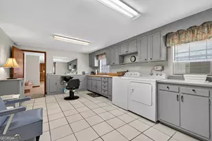 100 Bass Cir, Jackson, GA 30233 - Photo 23