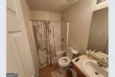 220 Laura Circle, South Fulton, GA 30349 - Photo 7