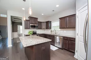 158 Briandwood Dr, Newnan, GA 30265 - Photo 15