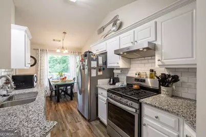 112 Pinkston Court, Winder, GA 30680 - Photo 11