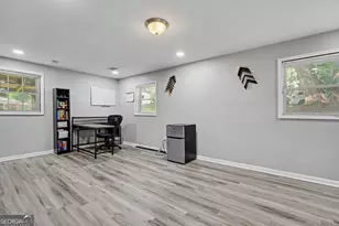6322 Waikiki Way, Forest Park, GA 30297 - Photo 29