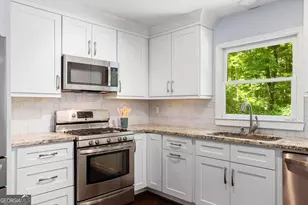 1108 Morningside Pl NE, Atlanta, GA 30306 - Photo 13