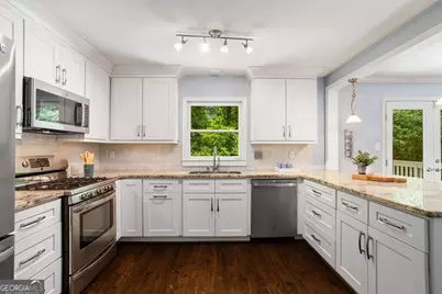 1108 Morningside Place NE, Atlanta, GA 30306 - Photo 11