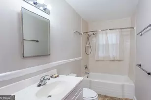 2111 M L King Jr Dr NW, Atlanta, GA 30310 - Photo 19