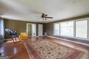 94 W Thigpen Ave, Lakeland, GA 31635 - Photo 5