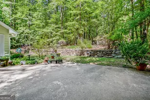 175 Ashley Creek Dr, Newnan, GA 30263 - Photo 11