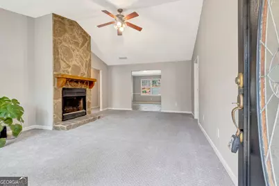 175 Ashley Creek Drive, Newnan, GA 30263 - Photo 11