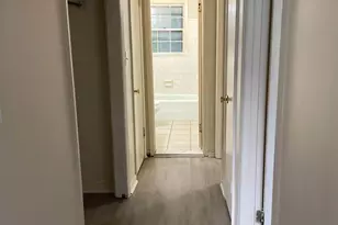 4524 Montclair Dr, Forest Park, GA 30297 - Photo 11