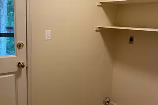 4524 Montclair Dr, Forest Park, GA 30297 - Photo 5