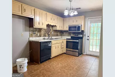 140 Lanier Drive #199, Statesboro, GA 30458 - Photo 3