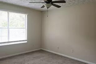 5906 Summerglen Ln, College Park, GA 30349 - Photo 7