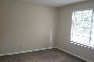 5906 Summerglen Ln, College Park, GA 30349 - Photo 9