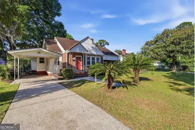 2103 E 37th Street, Savannah, GA 31404 - Photo 1