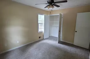 538 Cole Dr SW, Lilburn, GA 30047 - Photo 29