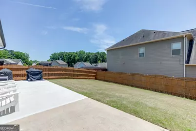381 Eagles Bluff Way, Hoschton, GA 30548 - Photo 33
