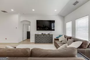 381 Eagles Blf Wy, Hoschton, GA 30548 - Photo 13