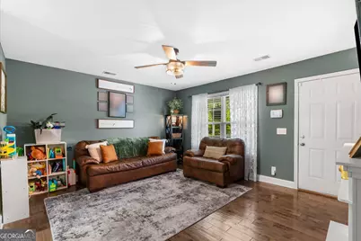 397 Woodlawn Avenue, Dalton, GA 30721 - Photo 11