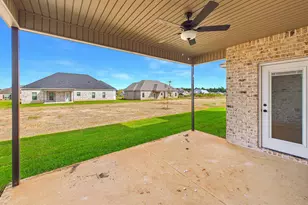 203 Woodwinds Ct, Kathleen, GA 31047 - Photo 9