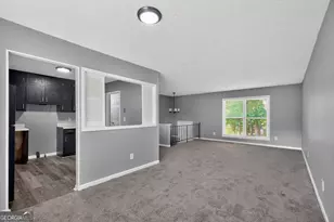 4564 Cypress Ridge Ct, Stone Mountain, GA 30083 - Photo 7