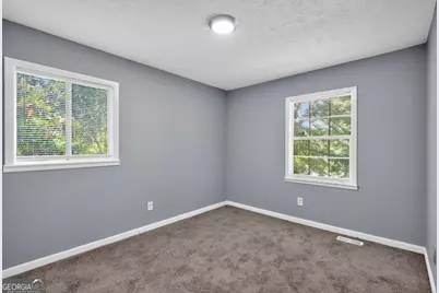 4564 Cypress Ridge Court, Stone Mountain, GA 30083 - Photo 5
