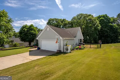 327 Tallassee Lane, Statham, GA 30666 - Photo 33