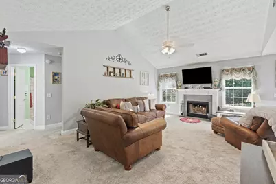 327 Tallassee Lane, Statham, GA 30666 - Photo 7