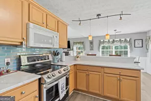 327 Tallassee Ln, Statham, GA 30666 - Photo 15