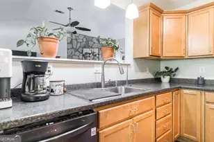 228 Lake Placid Dr, Bonaire, GA 31005 - Photo 13