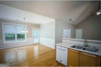 560 Golden Meadow Drive, McDonough, GA 30252 - Photo 5