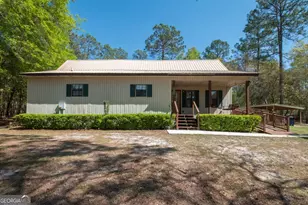 124 Redwood, Folkston, GA 31537 - Photo 17