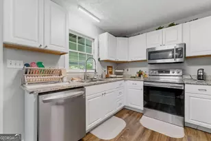 2727 Berry Ct, Marietta, GA 30066 - Photo 11