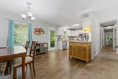 2727 Berry Court, Marietta, GA 30066 - Photo 9
