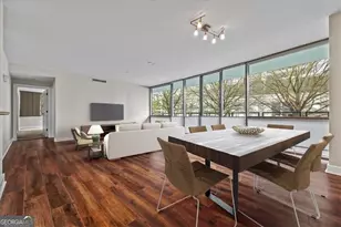 700 Park Regency Pl, Atlanta, GA 30326 - Photo 3