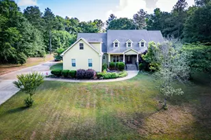 283 Creekside Dr, Arnoldsville, GA 30619 - Photo 3