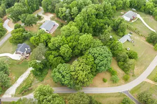 808 Knollwood Dr, Winder, GA 30680 - Photo 57