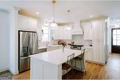772 E Park Avenue, Savannah, GA 31401 - Photo 9