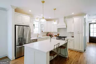 772 E Park Ave, Savannah, GA 31401 - Photo 9