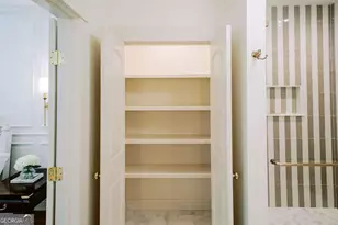 772 E Park Ave, Savannah, GA 31401 - Photo 25