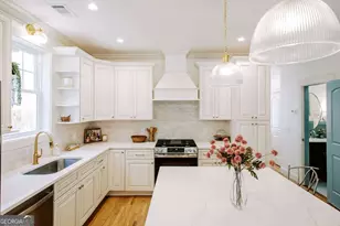 772 E Park Ave, Savannah, GA 31401 - Photo 11
