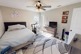 823 N Main St, Statesboro, GA 30458 - Photo 15