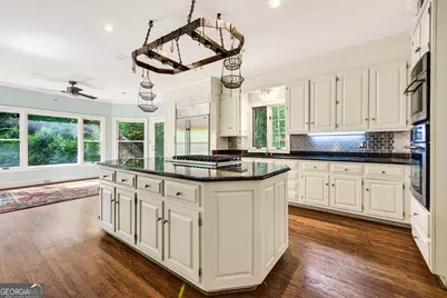 580 Westview Drive, Athens, GA 30606 - Photo 9
